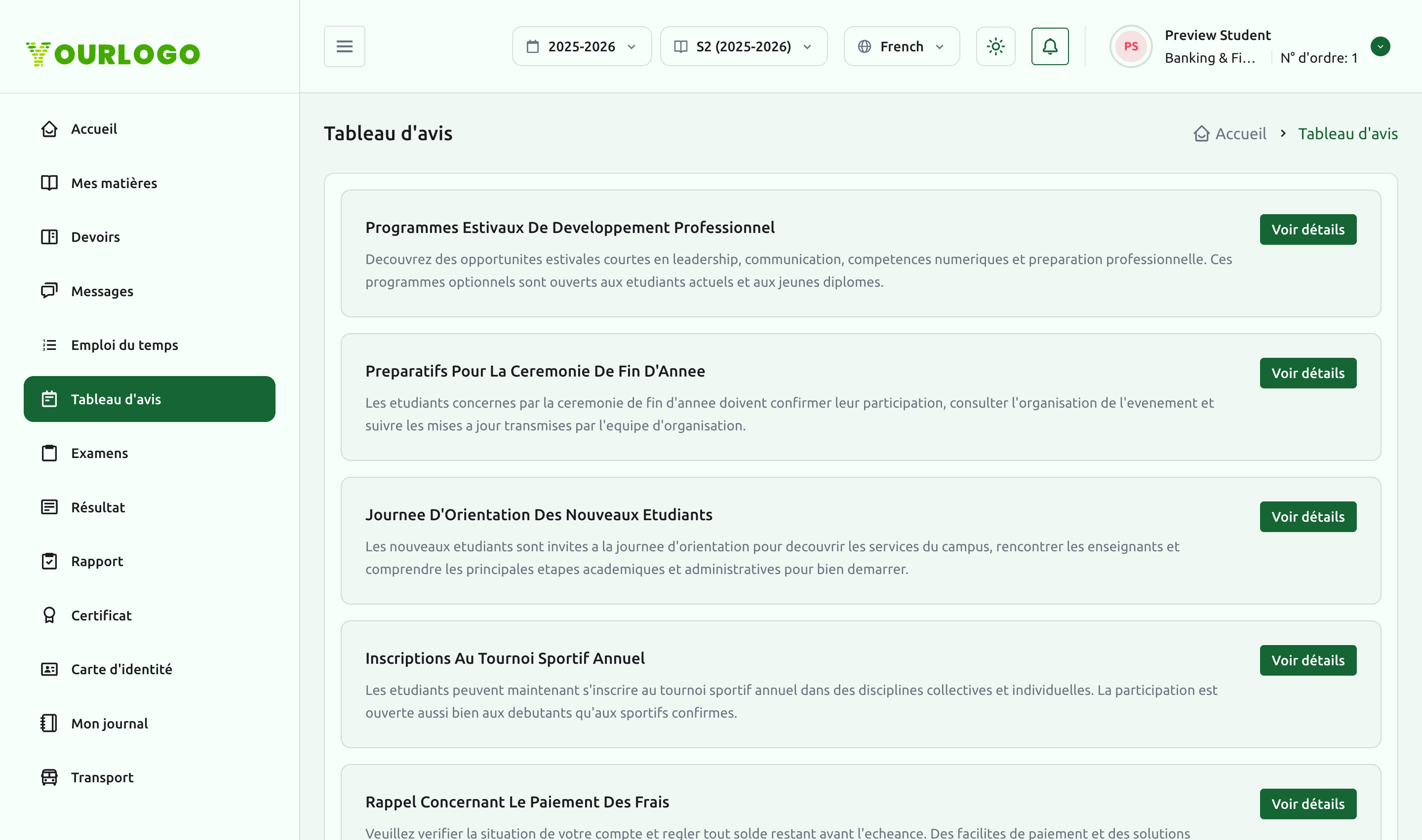 Page Tableau d'affichage listant les annonces de l'école avec titres et descriptions