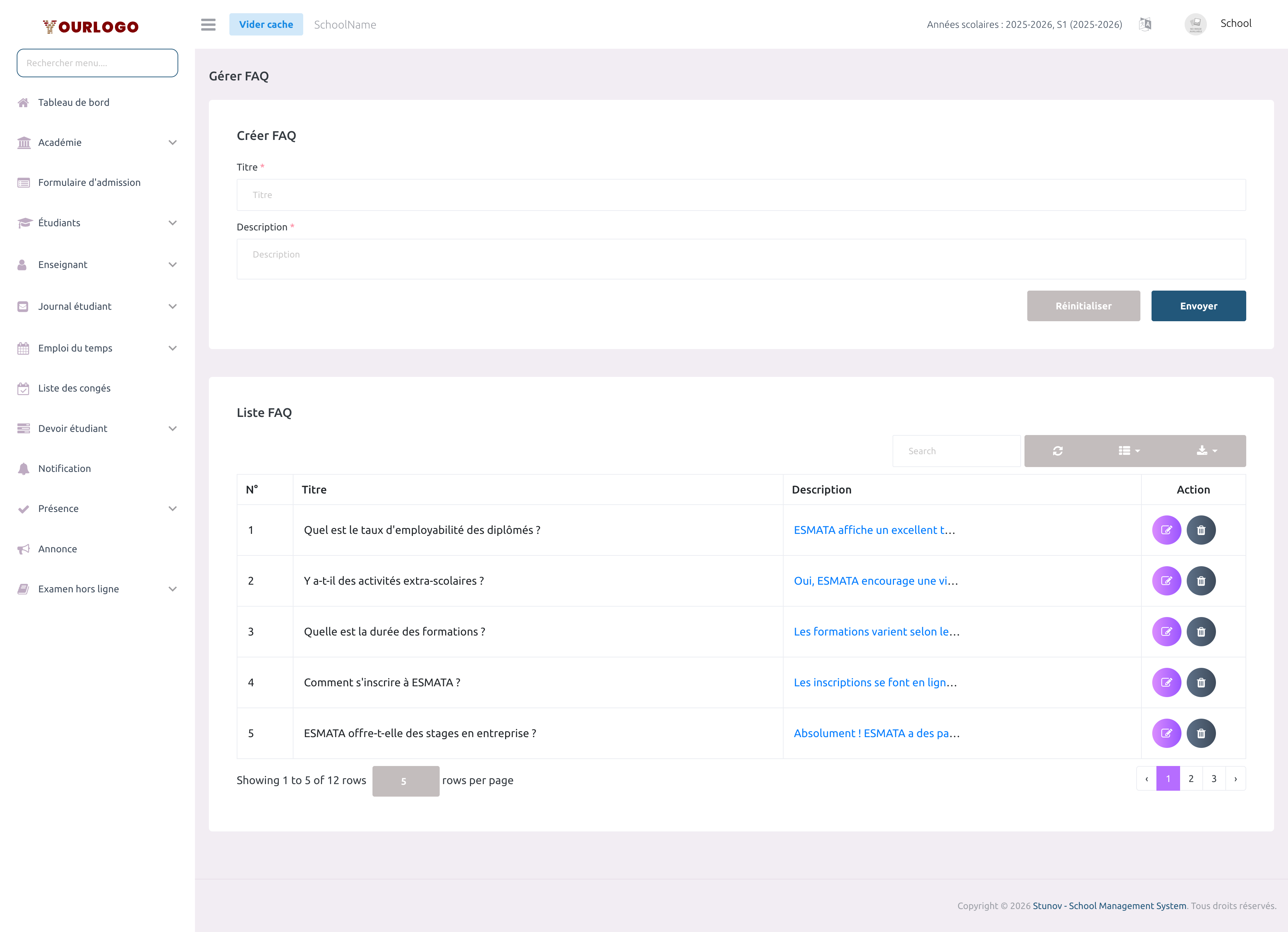Page de gestion des FAQ affichant un formulaire de création en haut et une liste des FAQ existantes en dessous